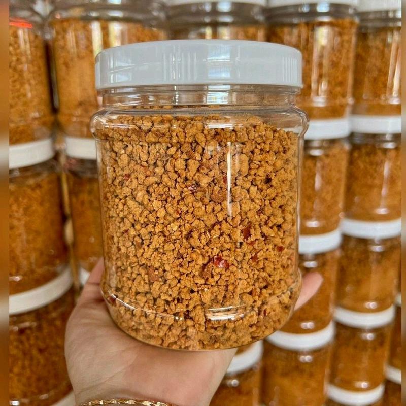 Muối ớt hạt to 500g (vị mặn, ngọt ít, cay nhẹ) ăn trái cây hoặc làm gia vị tẩm ướp. ĂN CHAY ĐƯỢC