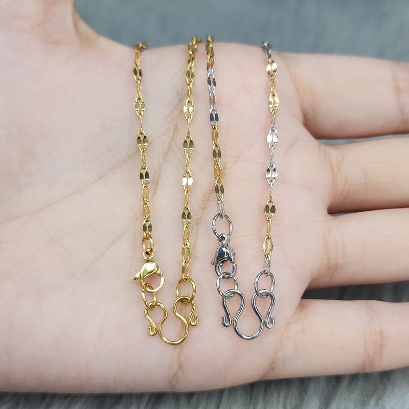 Product Introduction of 《ส่งด่วนจากไทย》JL ลายBS จันทร์กระพริบ (ลายทองแท้) เงาสวย เล่นแสงวิบวับ สร้อยคอสแตนเลสแท้ งานเลเซอร์ ไม่ลอก ไม่ดำ ใส่อาบน้ำได้ 30