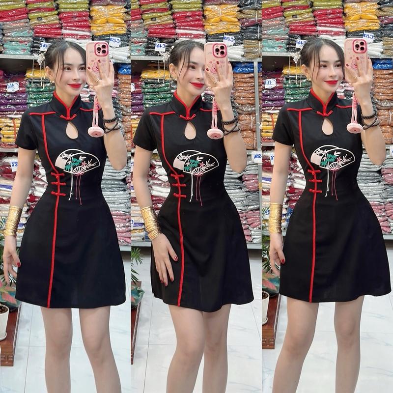 Mã B98 Đầm Cổ Tiều Xẻ Tà 2 Bên Kèm Quần Đùi Ôm Bên Trong Thun Cát Hàn - Huyền đồ bộ xinh Nữ Áo