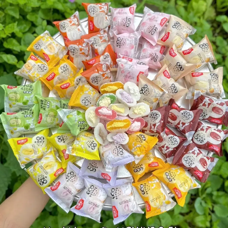 Thùng 2,5kg Bánh MoChi Kem Lạnh 9 Vị Lựa Chọn: Khoai Môn, Đậu Nành, Sầu Riêng, Đào, Bơ, Xoài, Dừa, Socola, Chuối [ NGÀY IN TRÊN BÁNH LÀ NGÀY SẢN XUẤT - HSD: 120 NGÀY IN MẶT SAU ] 2