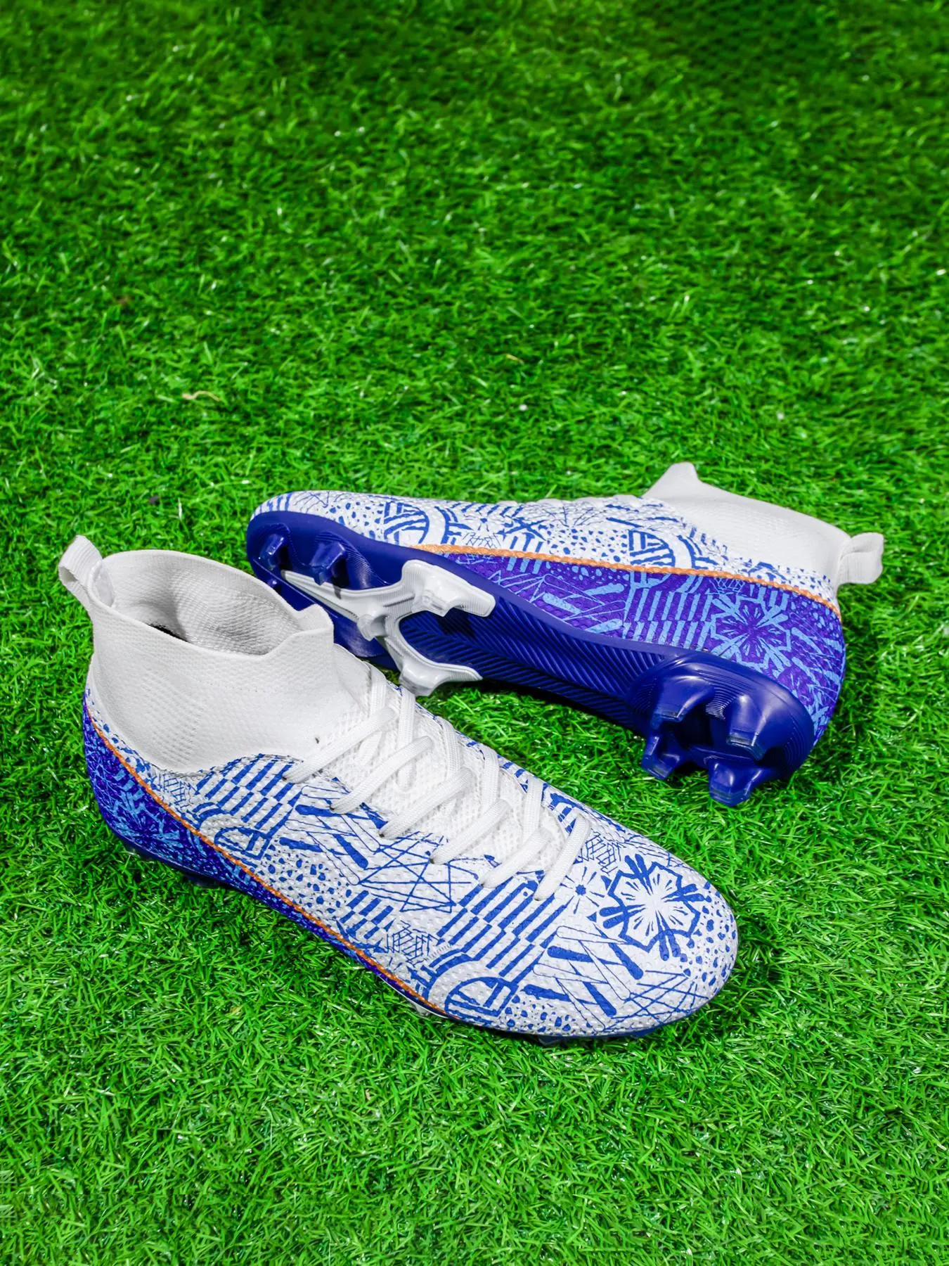 Men's All Over Print Lace Up Soccer Shoes, Breathable Comfortable High Top Football Shoes, Professional Training Shoes for Outdoor Sports