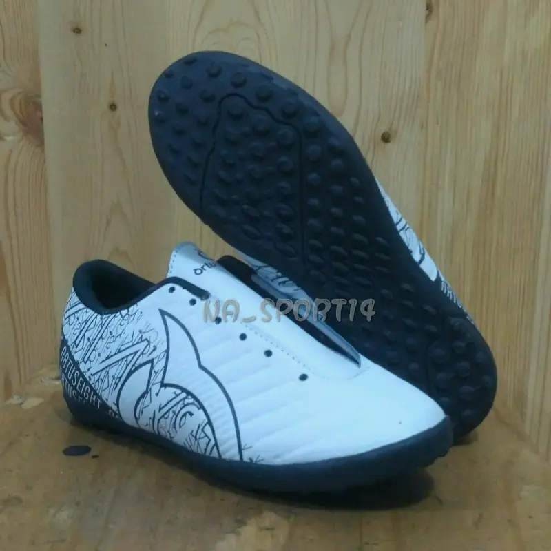 Sepatu Futsal Anak Cyper 1