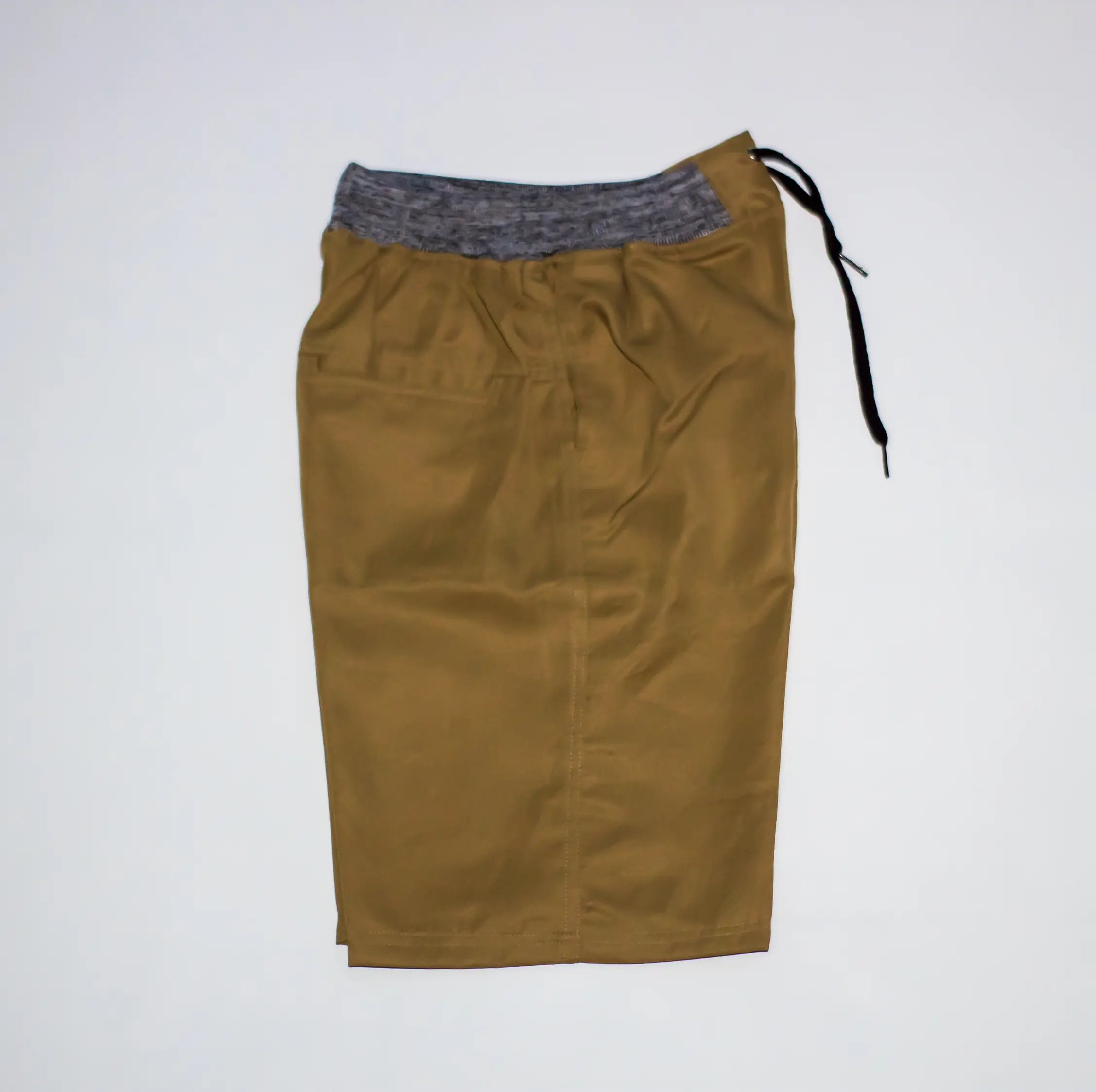 Celana Pendek Pria Chino Slim-fitting Melar Nyaman