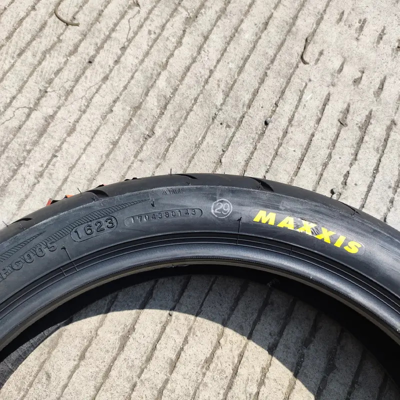 Ban Nmax ADV Maxxis Victra 110/70-13, 120/70-13, 130/70-13 dan 140/70-13 Accessories Motor 4