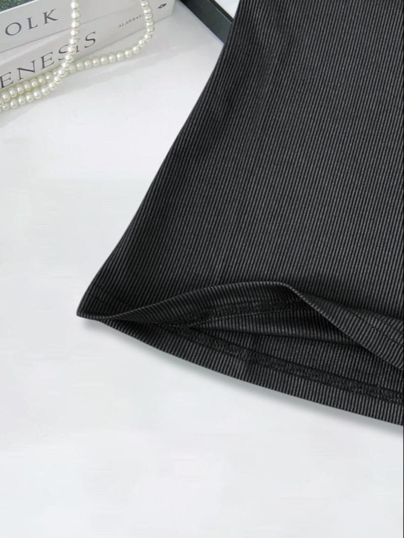 Product Introduction of Women's Plain Lace Trim V Neck Tank Top, Casual Sleeveless Top for Daily Wear, Ladies Clothes for All Seasons 4