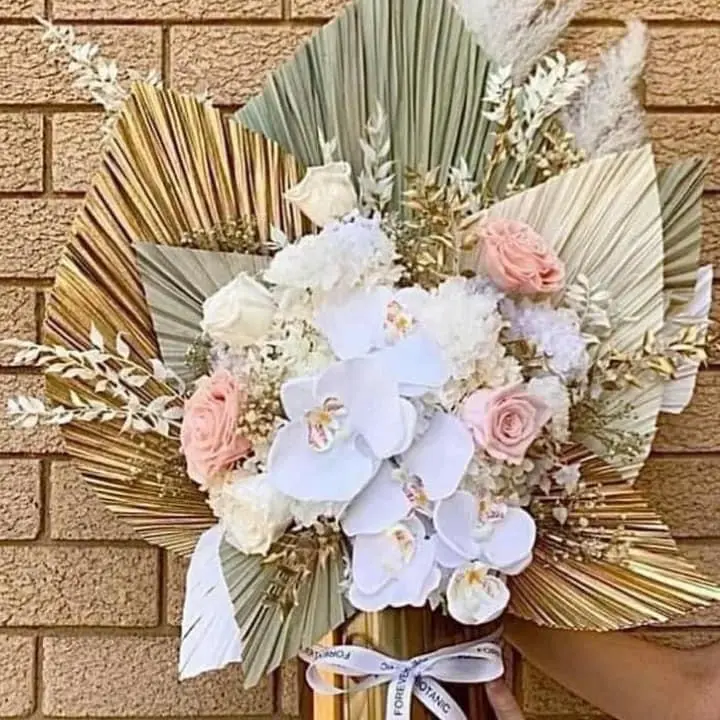 Lá cọ khô cắt tỉa decor đẹp.