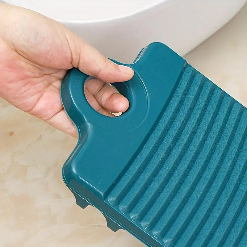 Portable Mini Non-slip Handheld Soap Dish, 1 Count Colorful Soap Bar Holder, Soap Bar Draining Rack, Bathroom Supplies 5
