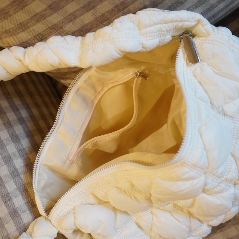 [CHU BAG] Túi đeo chéo chần bông trắng có thể điều chỉnh dây Đeo Vai Nữ 4