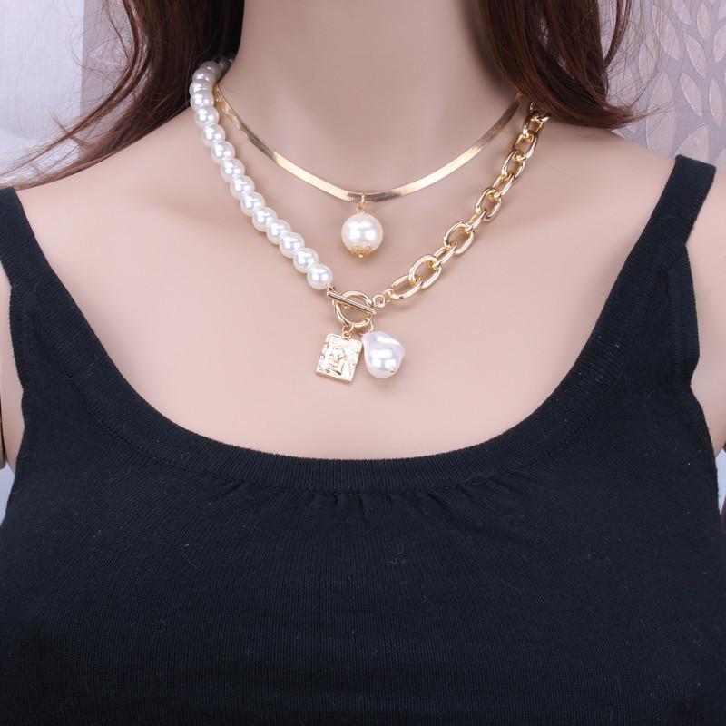 Product Introduction of [Hot Sale] European and American Fashion Pendant Retro New Copper Snake Chain Necklace Baroque Pearl Pendant Square Necklace Set 6