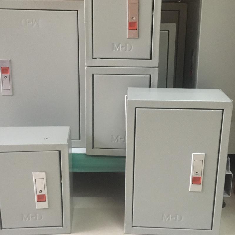 Tủ Điện Nổi Đủ Kích Thước Sơn Tĩnh Điện Chống Gỉ Tủ Điện Công Nghiệp Dầy Dặn Chắc Chắn