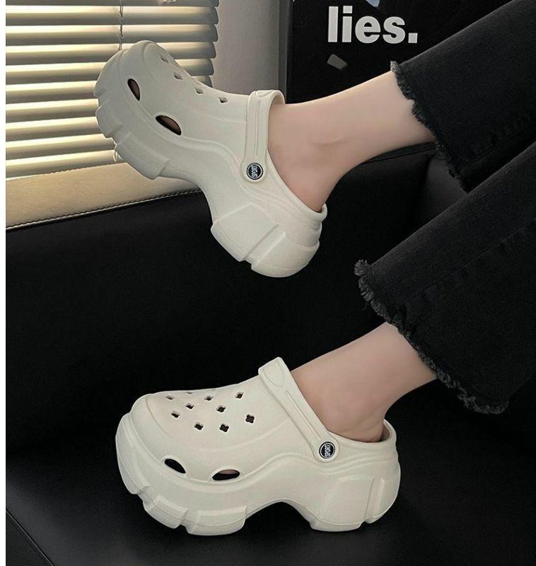 Product Introduction of Platform Coros Shoes 2025 New Women's Summer Outdoor Wear 2025 New Platform Height Increasing Beach Closed Toe Sandals 6