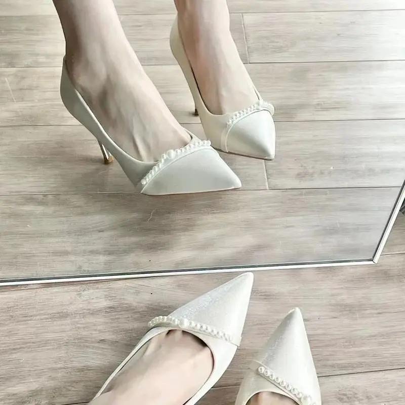 Giày Cưới, Dành Cho Người Lớn, Thiết Kế Siêu Đẹp, Gót Trắng Và Mịn, Chất Liệu Satin Cao Cấp Và Ngọc Trai, Mũi Nhọn, Thích Hợp Cho Đám Cưới Và Váy Phù Dâu, Giày Cao gót, Năm 2024 Shoes 3