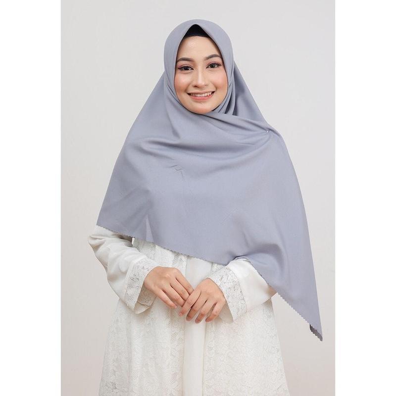 Voal Ultimate Syari Umama Scarf 130 cm x 130cm 1
