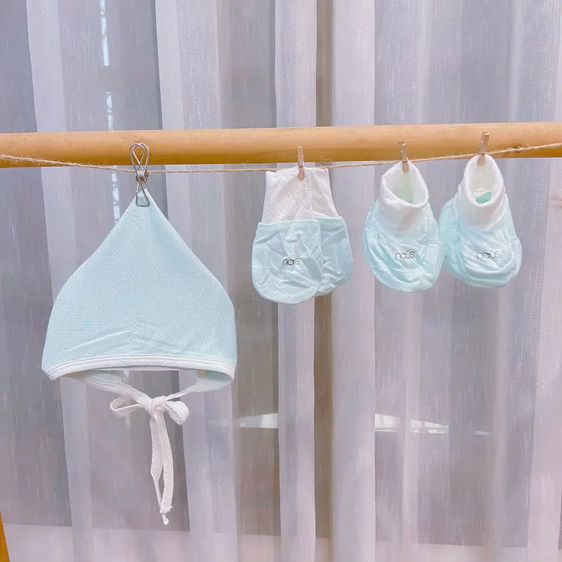 Nous - Phụ kiện mũ, bao tay chân màu trơn và hoạ tiết cho bé sơ sinh chất liệu petit 6
