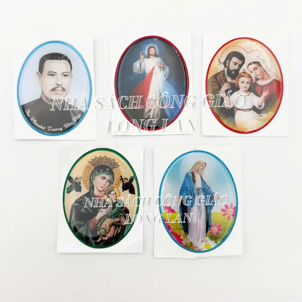 DECAL DÁN XE HÌNH CHÚA MẸ 5X6,5CM-QUÀ TẶNG CÔNG GIÁ0
