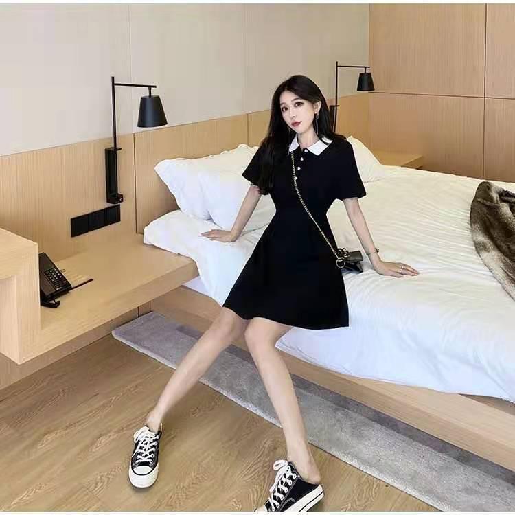 Product Introduction of Váy Đen Nhỏ Phong Cách Hepburn, Quần Áo Nữ, Cổ Polo Nhỏ Độc Đáo, Váy Bó Sát Eo, Màu Đen, Hàng Mới Về Cho Mùa Hè 2022, Màu Đen, Phong Cách Nữ 6