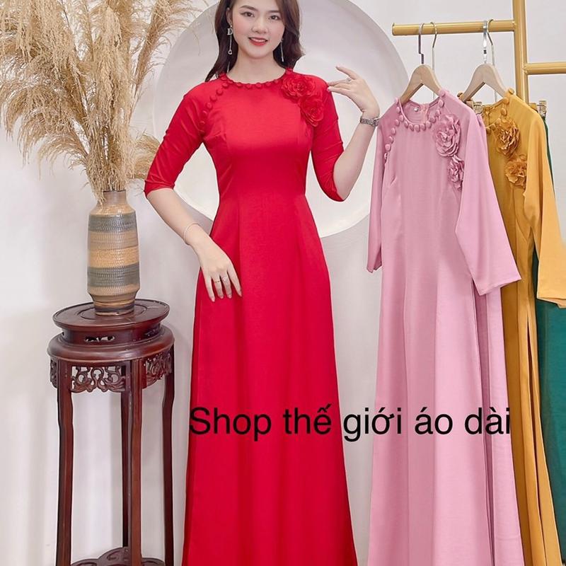 Áo dài cổ tròn tay lỡ 2 tà đính hoa chất liệu vải lụa Tây thi cao cấp loại một mềm mát không bai không xù có độ co giãn nhẹ mặc rất ôm dáng và tôn da