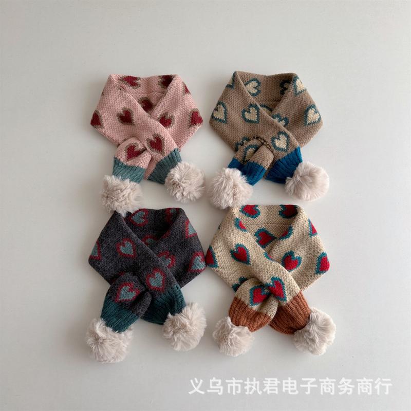 Product Introduction of Children's Scarf Cute Double Ball Love Pattern Knitted Cross Scarf Korean Style Baby Windproof Neck Protection Warm Neck Warmer 10
