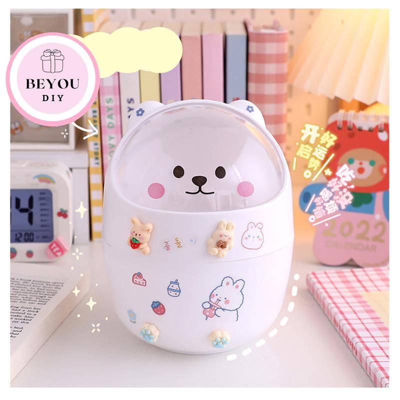 Thùng Rác Mini Có Nắp Đậy Hình Chú Mèo Tặng Kèm Sticker, Hộp Đựng Bút Dễ Thương Decor Bàn Học