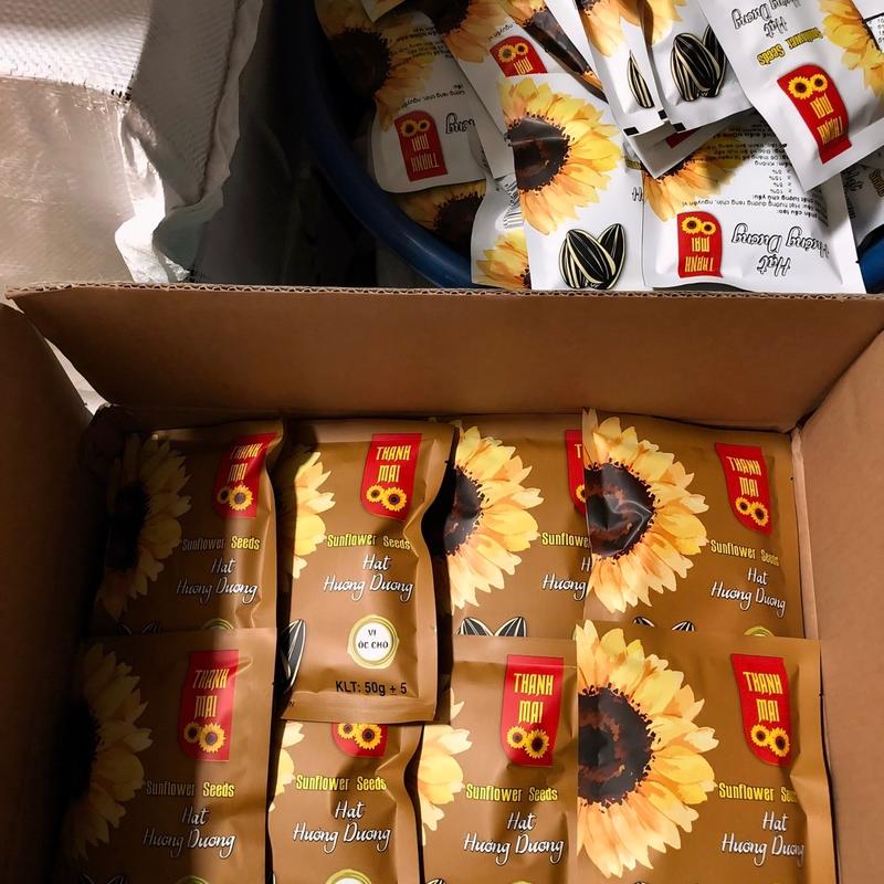 Combo 30 gói hạt hướng dương (50g/gói) 3 vị: dừa, óc chó, nguyên vị 2