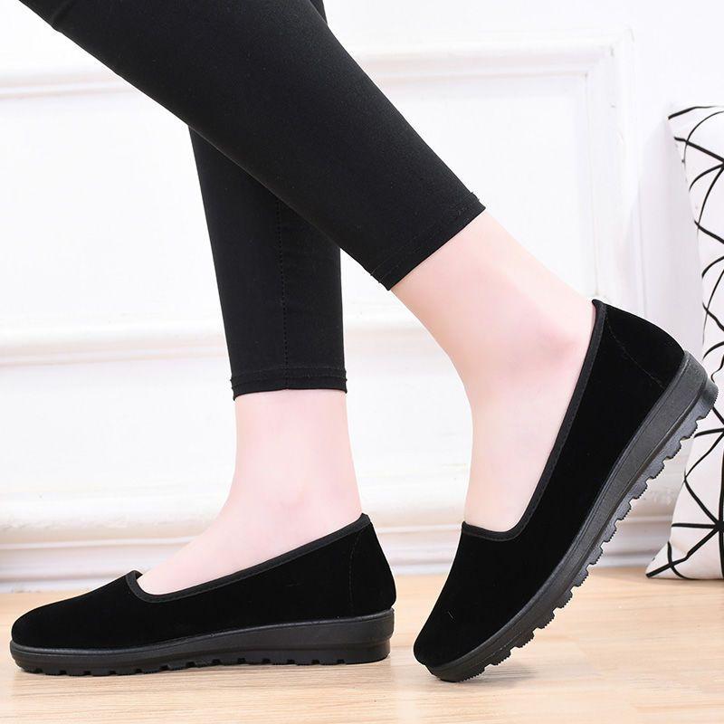 Product Introduction of Giày Vải Nữ, Phong Cách Mới, Nhẹ, Đế Mềm, Không Trơn Trượt, Màu Đen, Thích Hợp Đi Làm, Giày Khách Sạn, Giày Lười, Giày Cho Mẹ 14