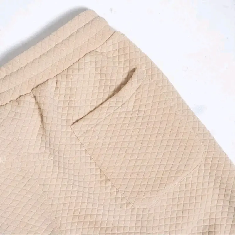 BANTING HARGA!! 100 DAPAT 4 CELANA DIAMOND COMFY | CELANA PENDEK DIAMOND CELANA PENDEK ANAK dan dewasa Polos Shorts celana pendek  Lembut Nyaman Celana Fashion 2