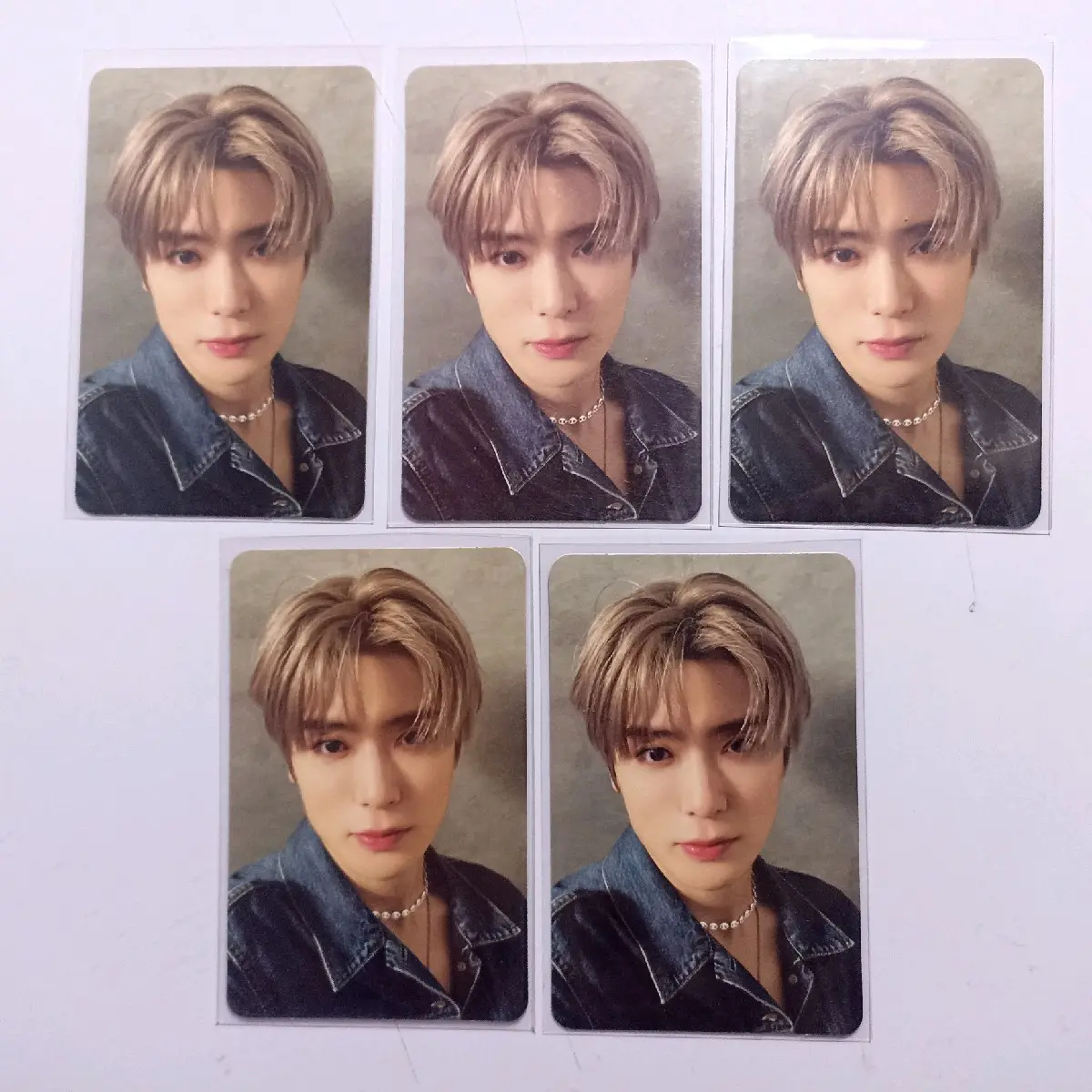 [READY STOCK] OFFICIAL PHOTOCARD JAEHYUN DENIM PHOTOBOOK PERFUME