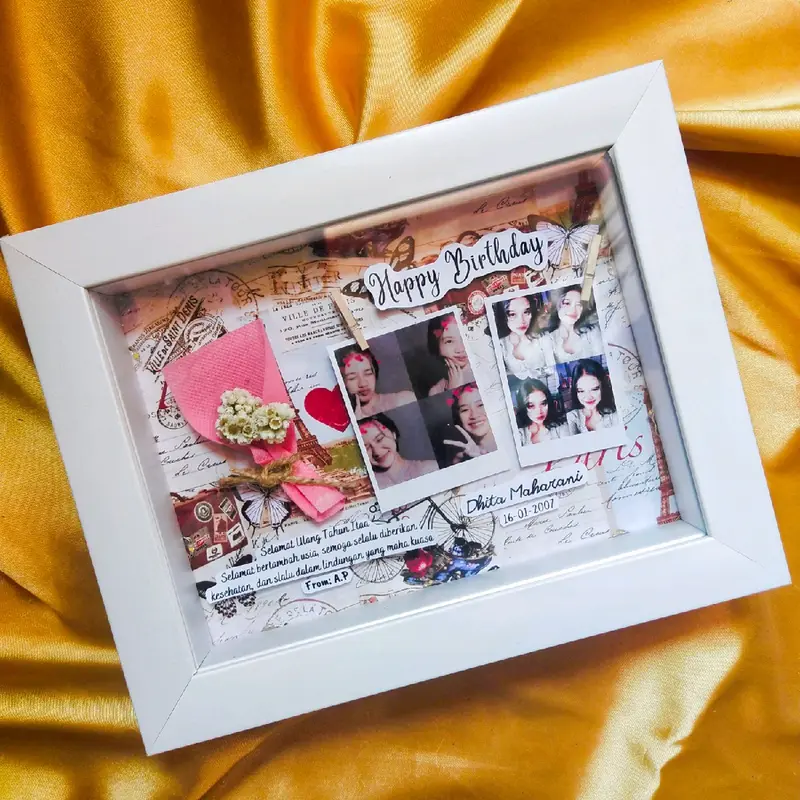 Pigura Kado Ulang Tahun Wisuda Aesthetic Wedding Anniversary 7