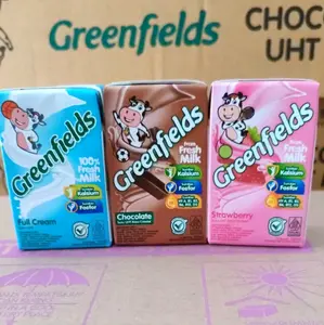 Greenfields Susu UHT Rasa Coklat Stroberi Full Cream 105ml Dus Isi 40 - Milk