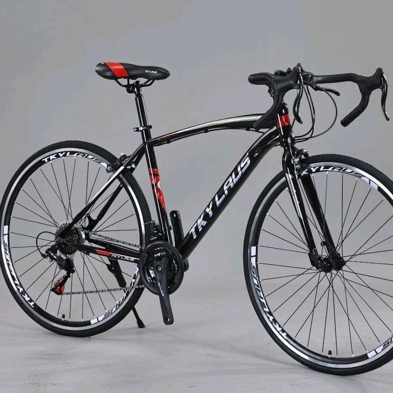 Xe TKYLUS Dòng ROAD Đua Tay Công Có Phanh Phụ Hàng Mới 100% Đề 21 Tốc Độ Thuộc dòng bánh xe đua 700c thích hợp cho thể dục thể thao Xe Đạp
