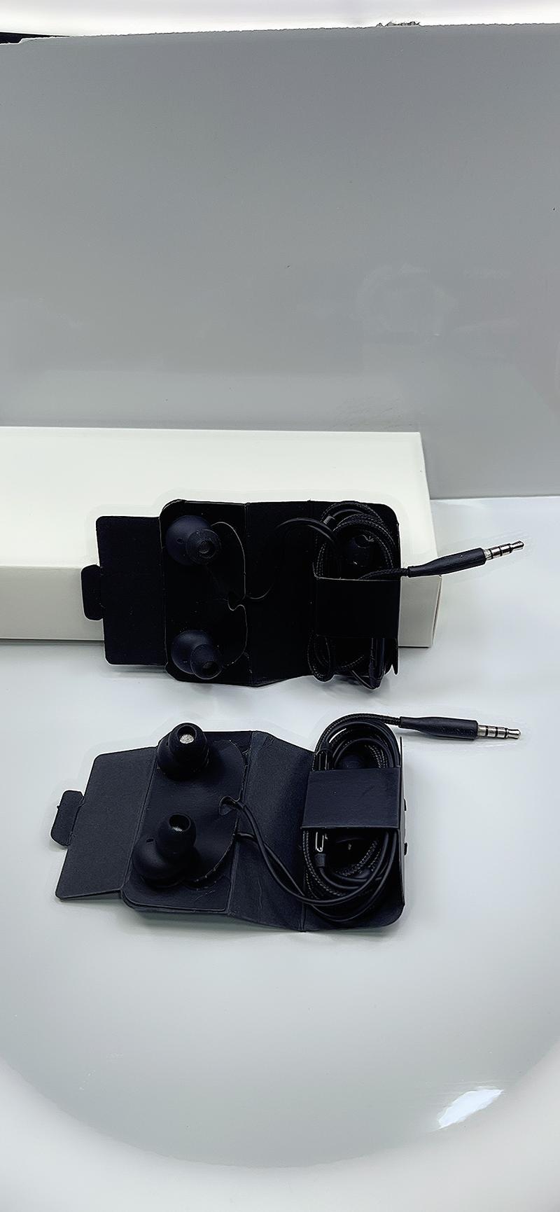 Product Introduction of Combo 2 Tai nghe nhét tai AKkGG cho SS dùng cho :S8 S9 S10 S20 S21 S22 Note 8 Note 9 Note 10 Note 20 jack 3.5 11