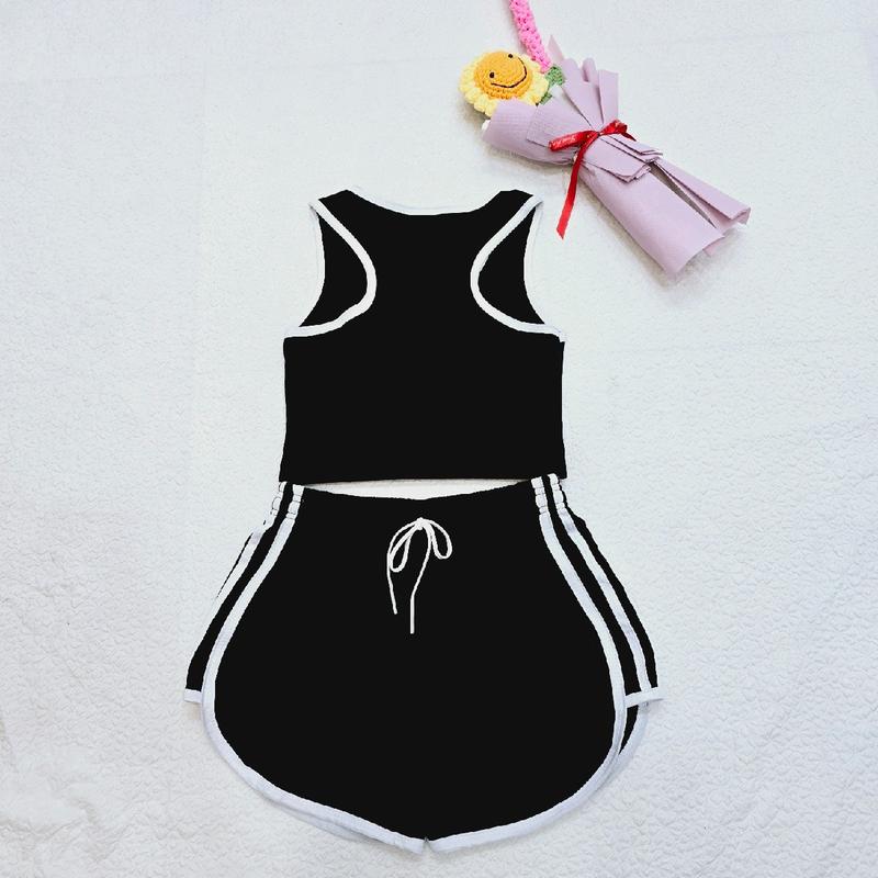 Sét bộ áo ba lỗ croptop dáng ôm in chữ và số 88 cộng quần short viền sọc hai bên dễ thương dành cho phái nữ Women Thun Voi Nhung Kem Sen Lịch Tre 6