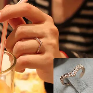 DBL ACC221 Cincin Aleggra Model Simple Cincin V Shape Ring Fashion Gaya Korea Simple Alloy Paduan Varian Gold Y1870