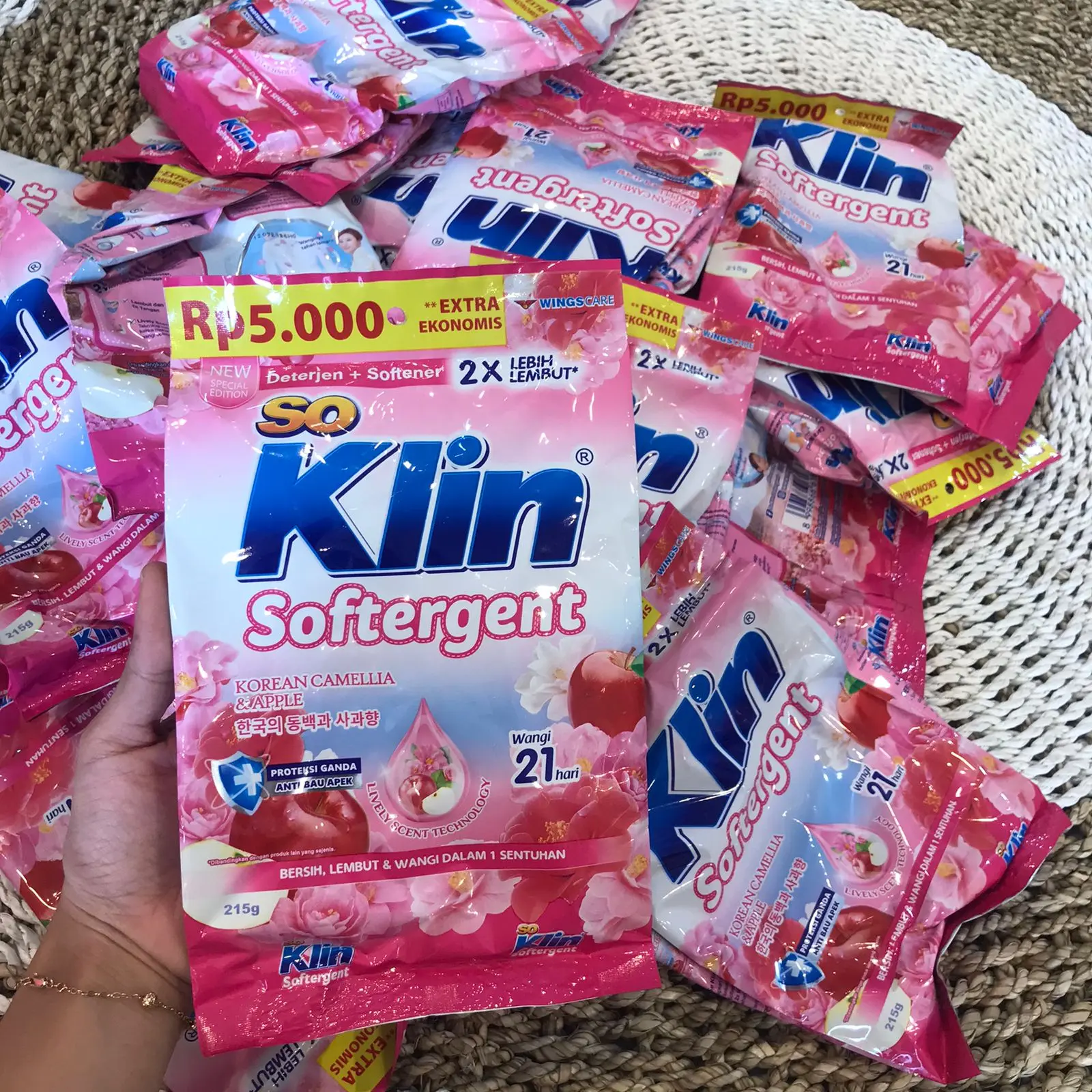 Paket Hemat 3 Pcs Soklin Softtergen Detergen Bubuk 215gr