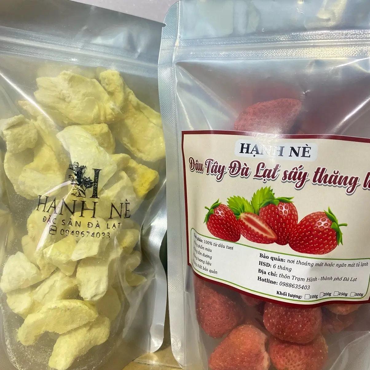 COMPO Dâu tây + sầu riêng sấy thăng hoa Tự nhiên Ăn Vặt Food Snack sua say gion  Chua