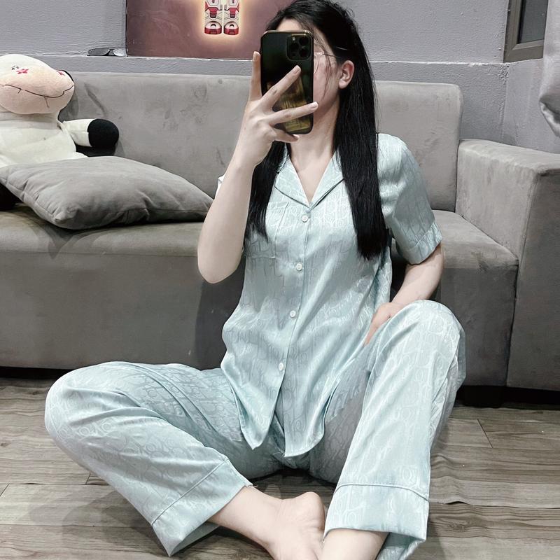 Bộ Đồ Ngủ Tay Cộc Quần Dài Giành Cho Nữ Lụa Xước