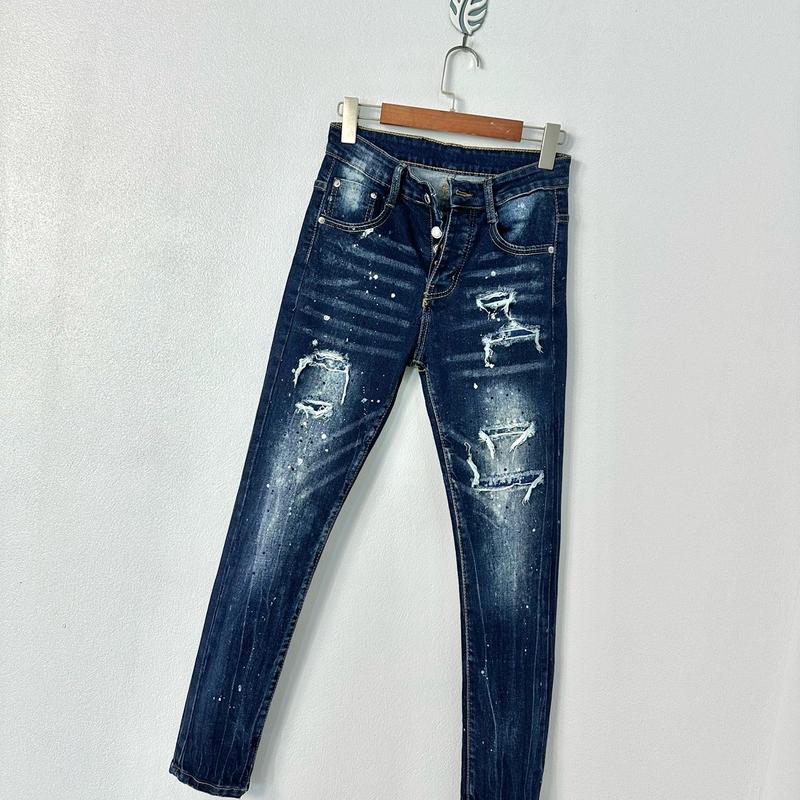 Quần jean nam xanh rách vá đính đá 4 cúc