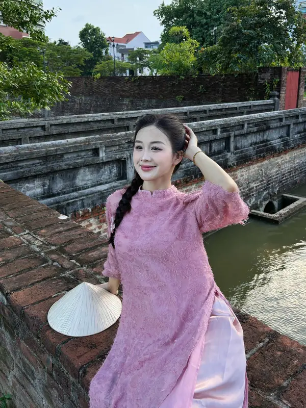 Áo Dài Cách Tân Nữ Dáng Suông 4 Tà Phù Hợp Mặc Lễ Tết, Đi Chơi, Du Xuân, Áo Dài Tết_Áo Dài SUMIN 4