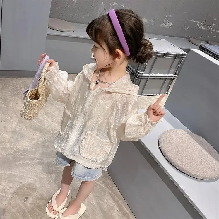 Áo Đi Bên Ngoài Mùa Hè Cho Trẻ Em, Quần Áo Chống Nắng, Có Mũ Trùm Đầu Có Khóa Kéo, Tay Áo Đầy Đủ, Làm Bằng Voile Cotton Mềm Mại, Ngọt Ngào Và Thời Trang, Phong Cách Thường Ngày Có Thể Thiết Kế, Thích Hợp Cho Bé Gái, Hàng Mới Về 4