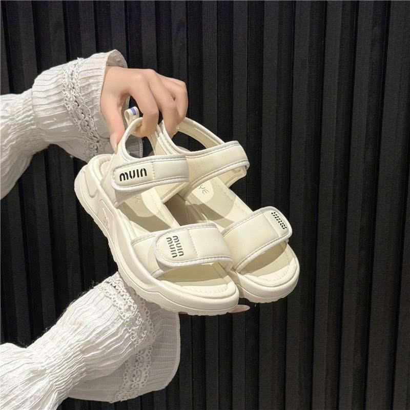 [Có sẵn] Dép Sandal Học Sinh đi học đế 3cm, da mềm, đế êm, 2 quai điều chỉnh được hot trend  ( 3ccm) Nữ 0