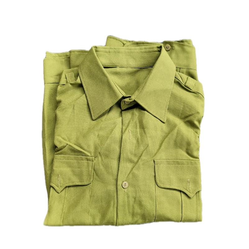 áo bay màu xanh cốm dài tay. vải mát không xù lông bay màu Menswear Nam Sơ Mi