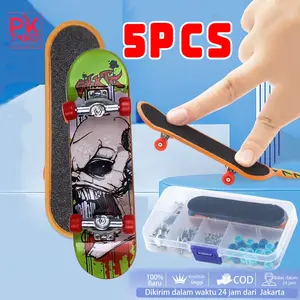 Finger Skateboard Set Skateboard Mini 5 Set DIY Jari Mainan Anak Ukuran Kecil Material Tahan Lama Warna Warni Aluminium Plastik