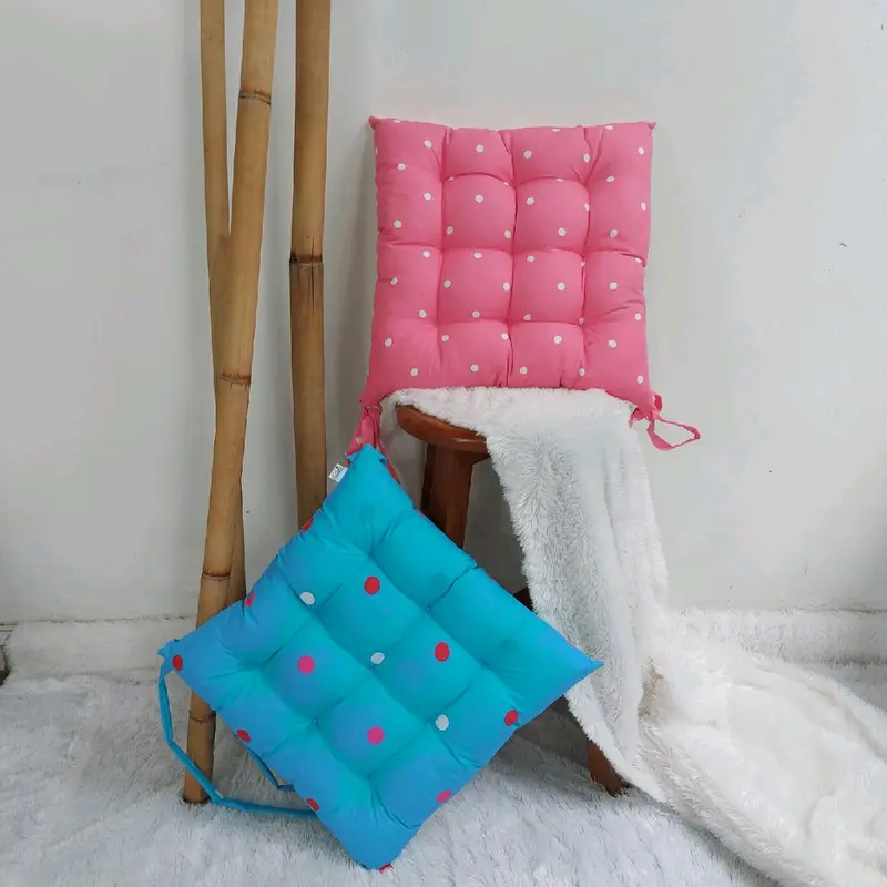 Bantal Duduk Tahu Kotak-kotak kursi 2