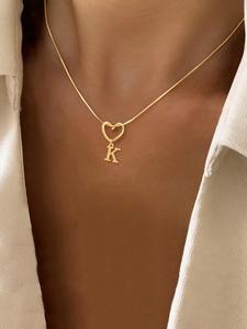 1Pcs Collar de Mujer con Colgante Inicial de Corazón Nuevo Clásico de Acero Inoxidable Dorado Cadena de Hueso de Pescado para Mujer