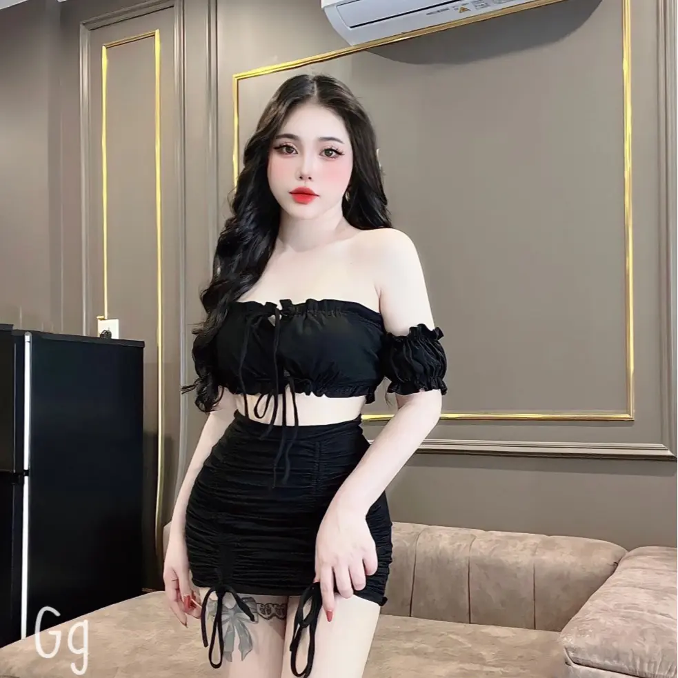 Set áo ống tay đứt dây cột chân váy rút Thun Nữ Women Top Nhung Ong Đen