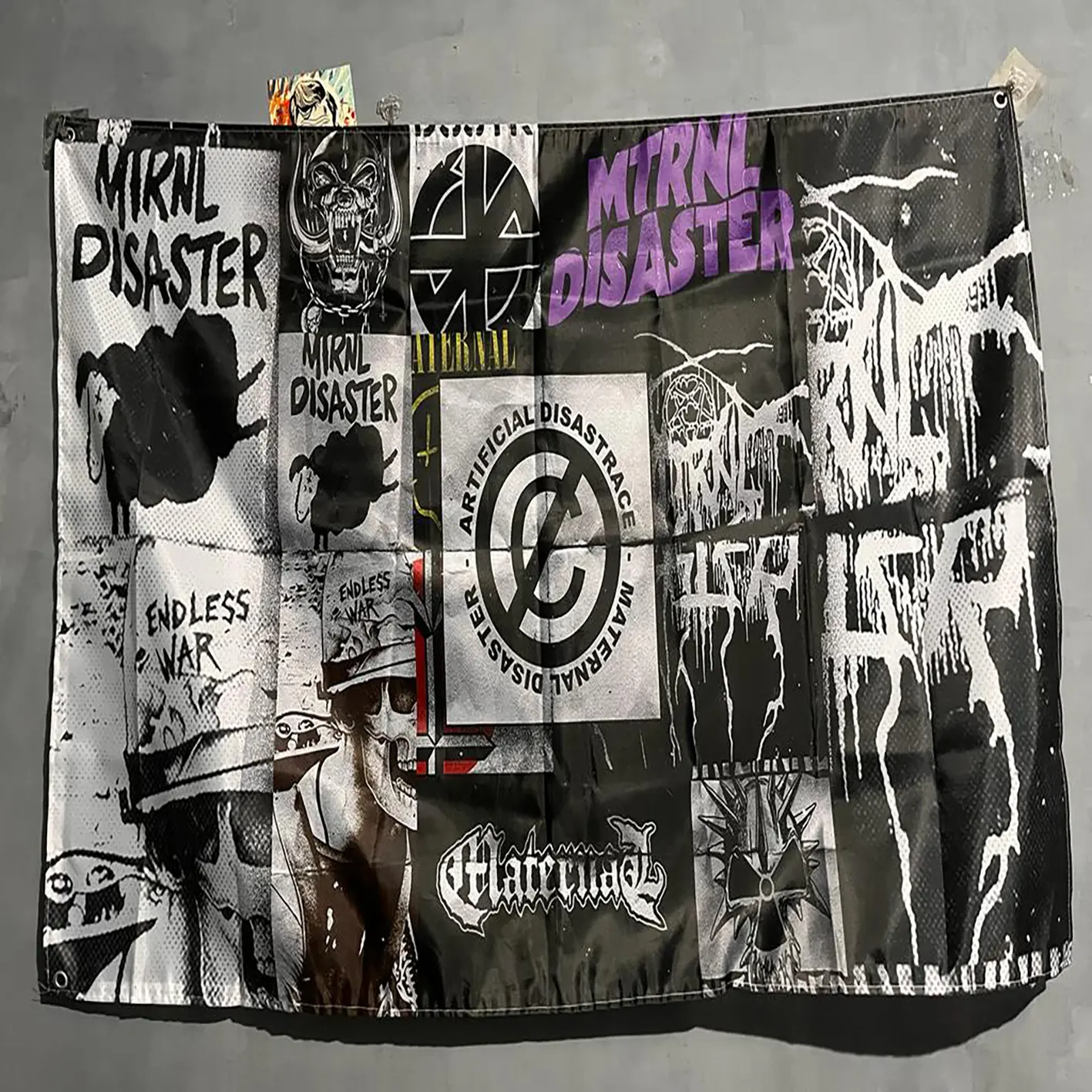 Miniflag/Flag/Banner/Bendera/Tapestry/Poster Kain/Dekorasi/Spanduk/Bendera Band/Maternal Disaster