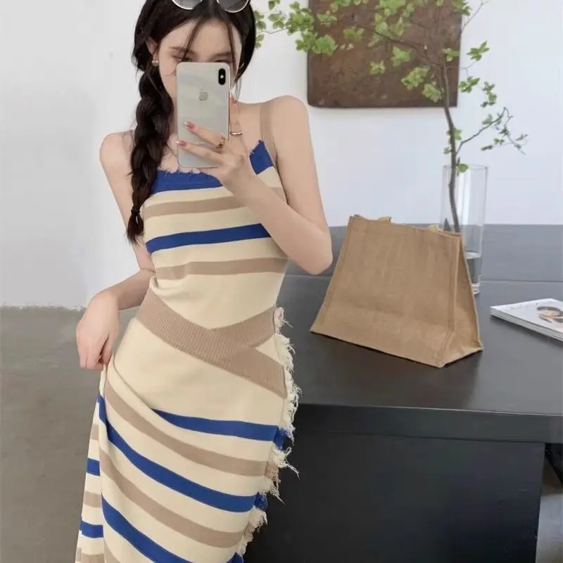 Váy Dệt Kim, Tua Rua Phong Cách Pháp, Sọc, Váy Dài Mùa Hè, Khối Màu Mới, Váy Hai Dây Xẻ Tà Thanh Lịch