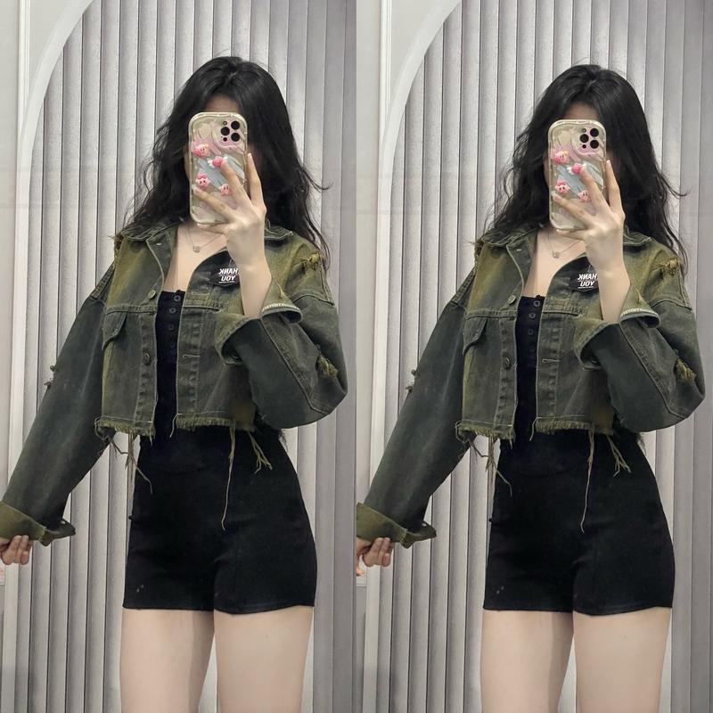 Áo khoác jeans dáng croptop cắt lai màu bụi đậm