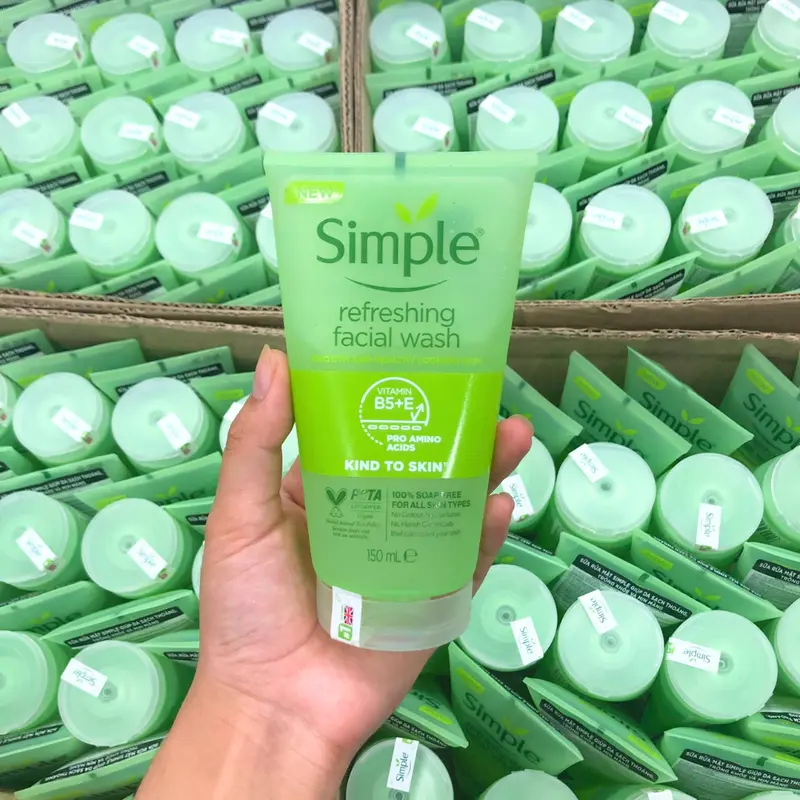 Sữa rửa mặt Simple Kind to Skin Wash Gel 150ml 5