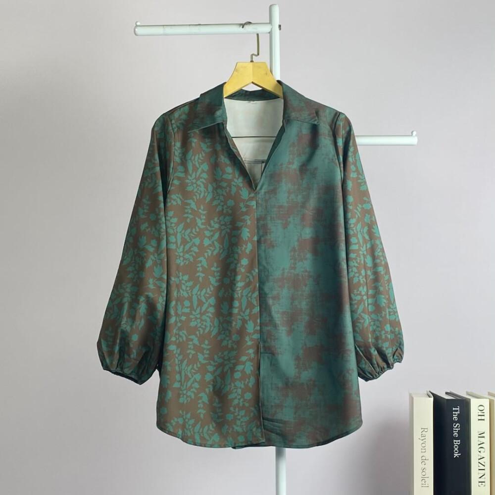 Asaya Atasan gaya retro kerah v model longgar motif cetak untuk wanita